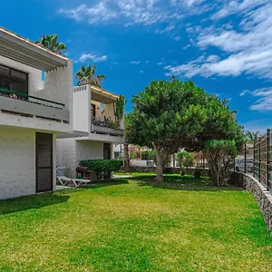 Cozy - 150 Meters From The Beach, Free Wi-fi , Playa de las Americas (Tenerife) Spain
